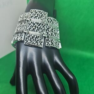 Elegant Silver Filigree Bracelet